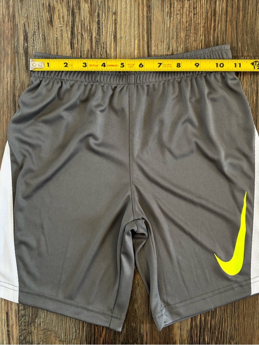 NWT Nike Dri-Fit Boys 7 (Large) Athletic Shorts Gray w/White Stripe Neon Swoosh - Picture 7 of 7